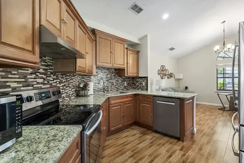 8000 Loch Lomond Lane Jacksonville FL 32244