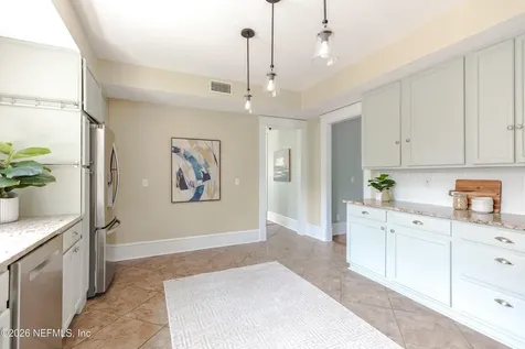 2598 Herschel Street Jacksonville FL 32204