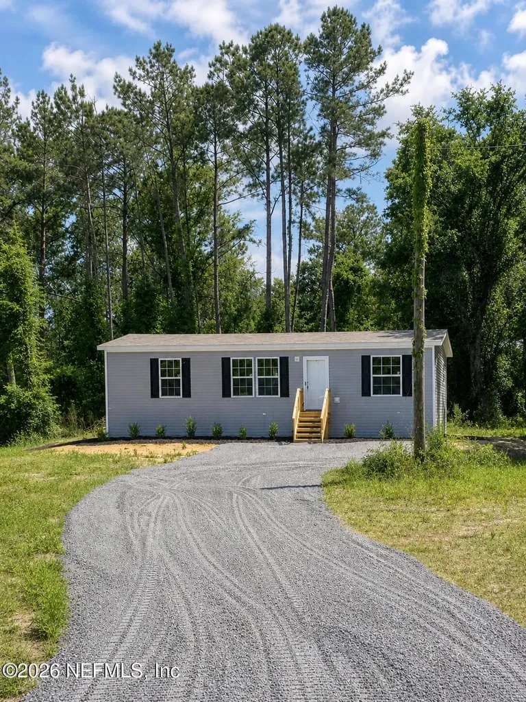 542 NE Tammy Ln Lane Lake City FL 32055