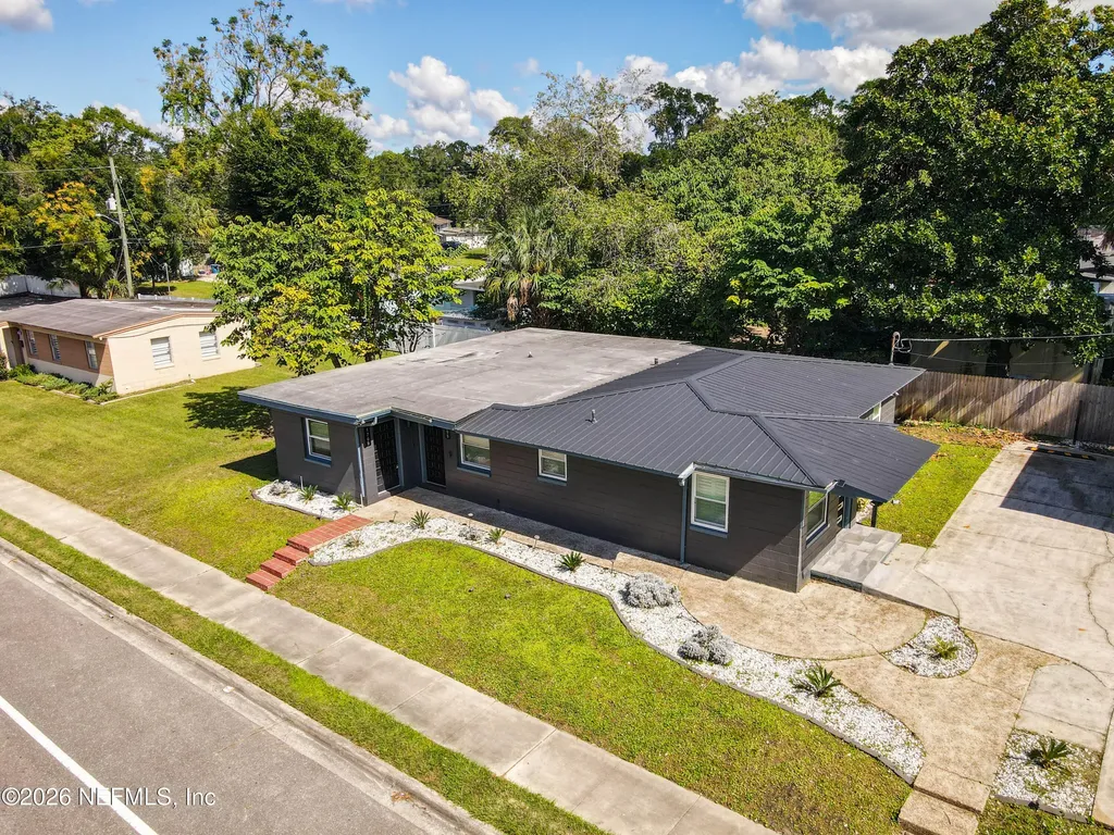 1701 Rogero Road Jacksonville FL 32211