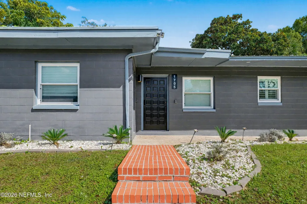 1701 Rogero Road Jacksonville FL 32211