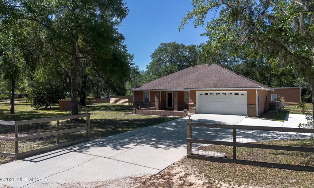 48 Horsetail Avenue Middleburg FL 32068