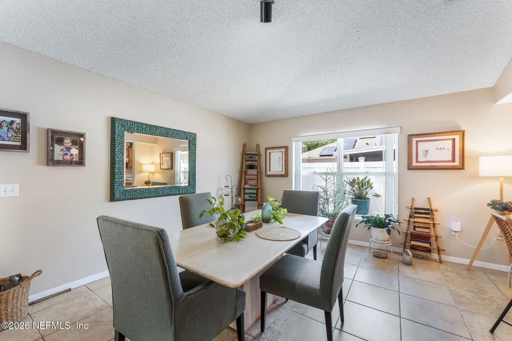 2274 Peerless Lane W Jacksonville FL 32246