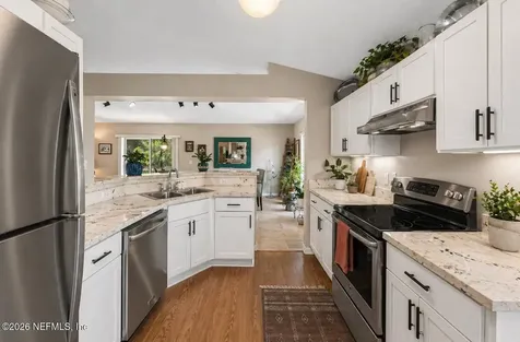 2274 Peerless Lane W Jacksonville FL 32246