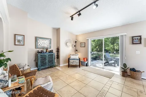 2274 Peerless Lane W Jacksonville FL 32246