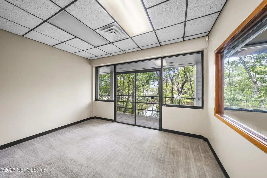8850 Goodbys Executive Drive Jacksonville FL 32217