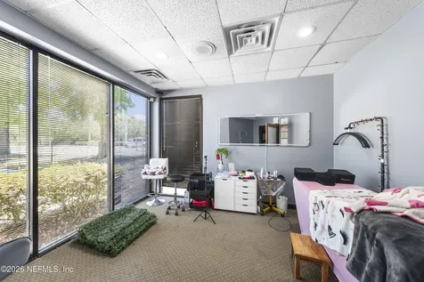 8850 Goodbys Executive Drive Jacksonville FL 32217