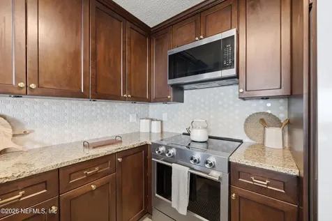 2200 Ocean Drive S Jacksonville Beach FL 32250