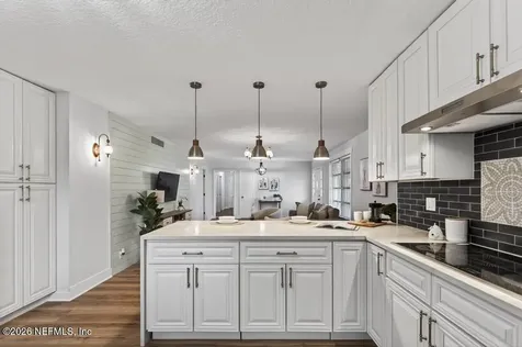 2911 Cadiz Avenue Jacksonville FL 32217