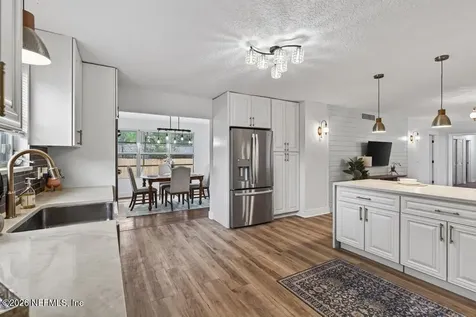2911 Cadiz Avenue Jacksonville FL 32217