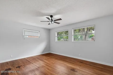 2911 Cadiz Avenue Jacksonville FL 32217