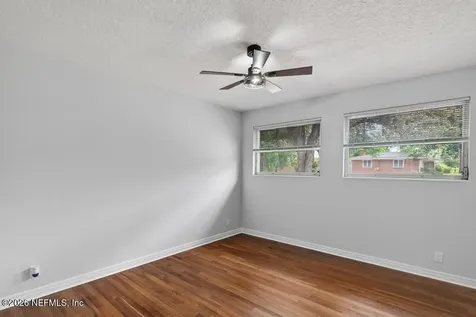 2911 Cadiz Avenue Jacksonville FL 32217