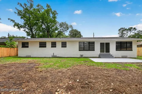 2911 Cadiz Avenue Jacksonville FL 32217