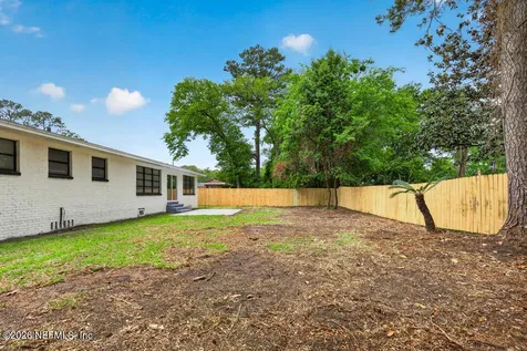 2911 Cadiz Avenue Jacksonville FL 32217