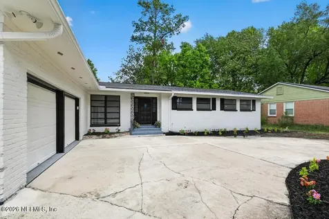 2911 Cadiz Avenue Jacksonville FL 32217