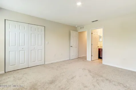 832 Observatory Parkway Jacksonville FL 32218