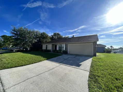13326 Currituck Drive N Jacksonville FL 32225