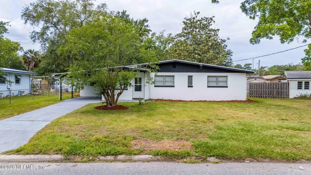 4558 Daughtry Boulevard E Jacksonville FL 32210