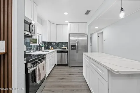 4558 Daughtry Boulevard E Jacksonville FL 32210