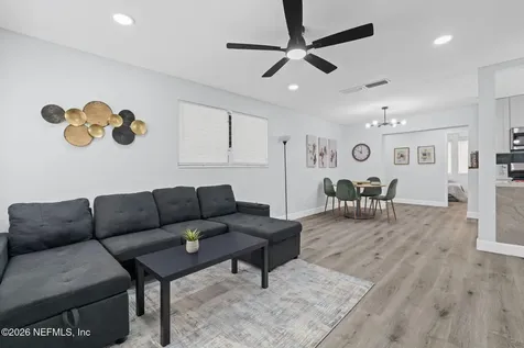 4558 Daughtry Boulevard E Jacksonville FL 32210