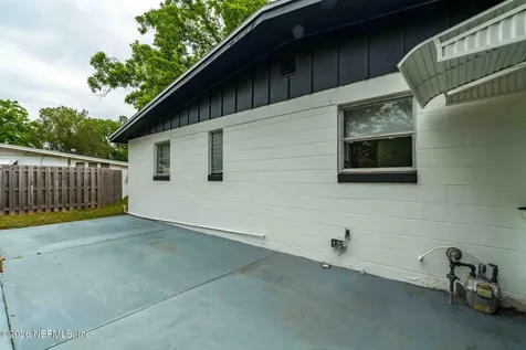 4558 Daughtry Boulevard E Jacksonville FL 32210