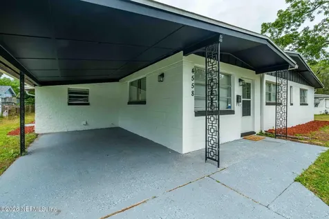 4558 Daughtry Boulevard E Jacksonville FL 32210