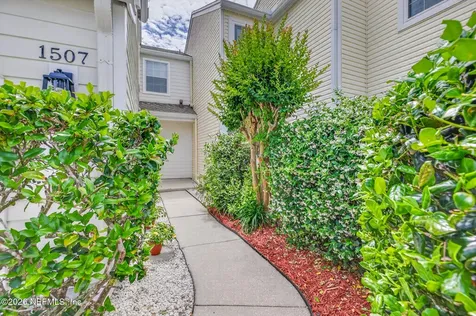 1507 Spindrift Circle W Neptune Beach FL 32266