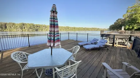 127 River Road Satsuma FL 32189
