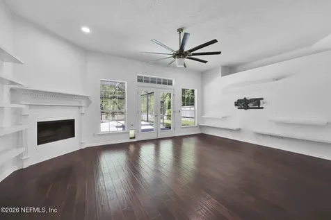 9092 Spindletree Way Jacksonville FL 32256