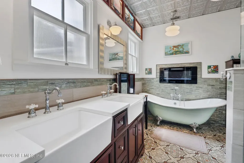 517 S Prospect Street Crescent City FL 32112