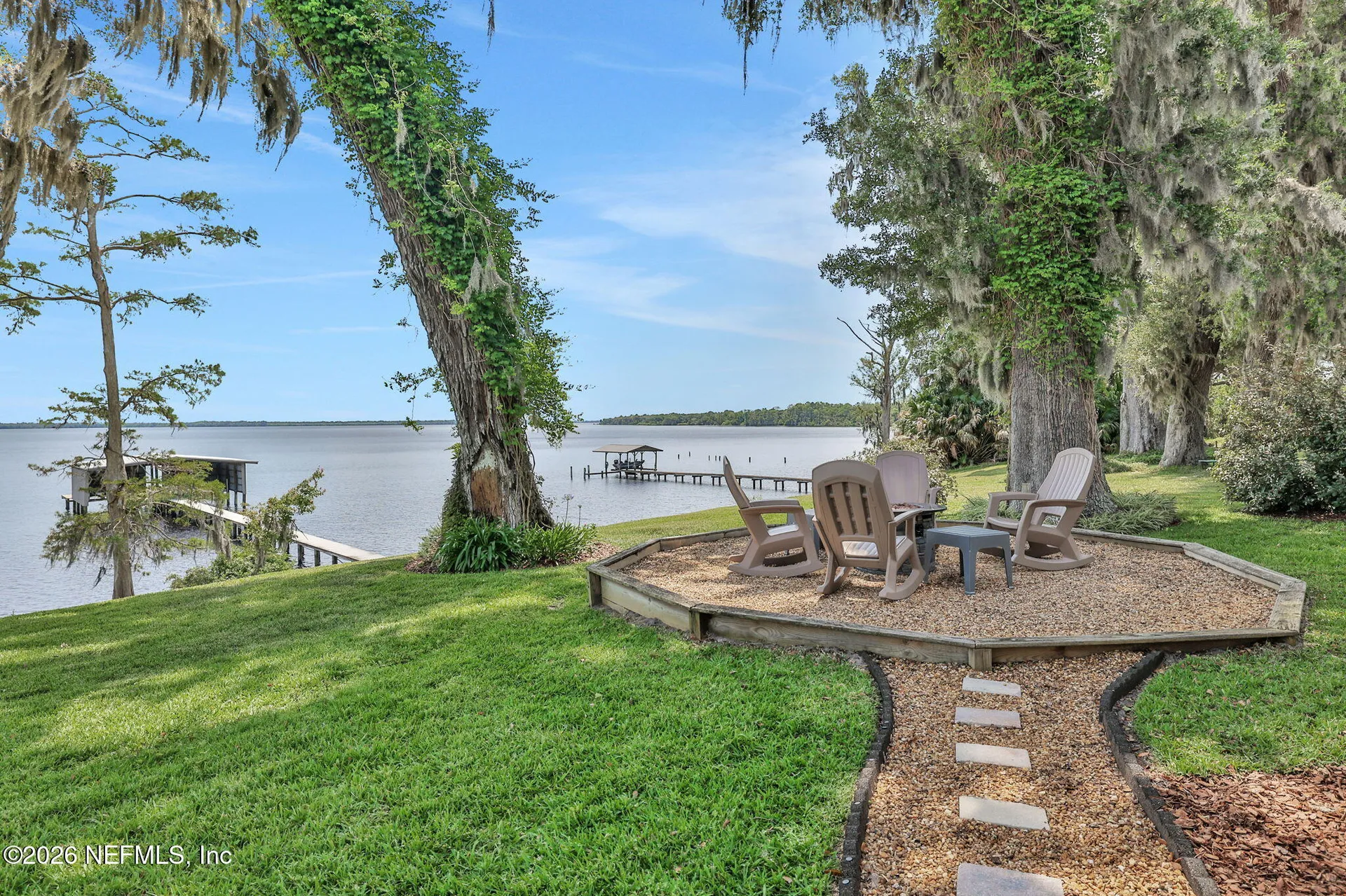 517 S Prospect Street Crescent City FL 32112
