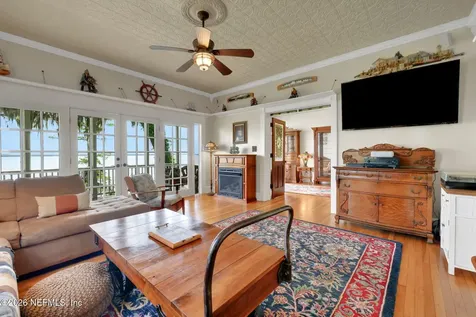 517 S Prospect Street Crescent City FL 32112