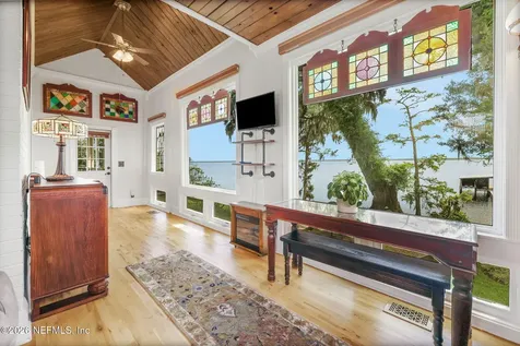 517 S Prospect Street Crescent City FL 32112