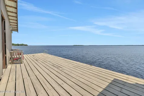 517 S Prospect Street Crescent City FL 32112