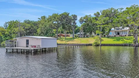 517 S Prospect Street Crescent City FL 32112