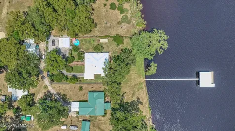 517 S Prospect Street Crescent City FL 32112