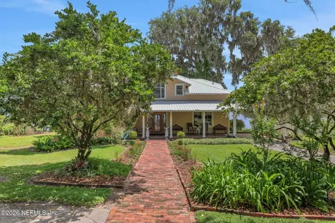 517 S Prospect Street Crescent City FL 32112