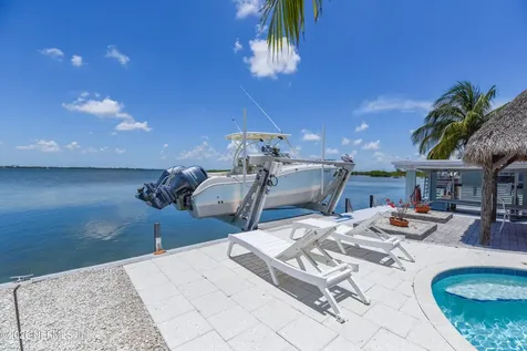 1136 W Shore Drive Big Pine Key FL 33043