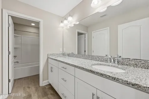 1885 Silo Oaks Place Middleburg FL 32068