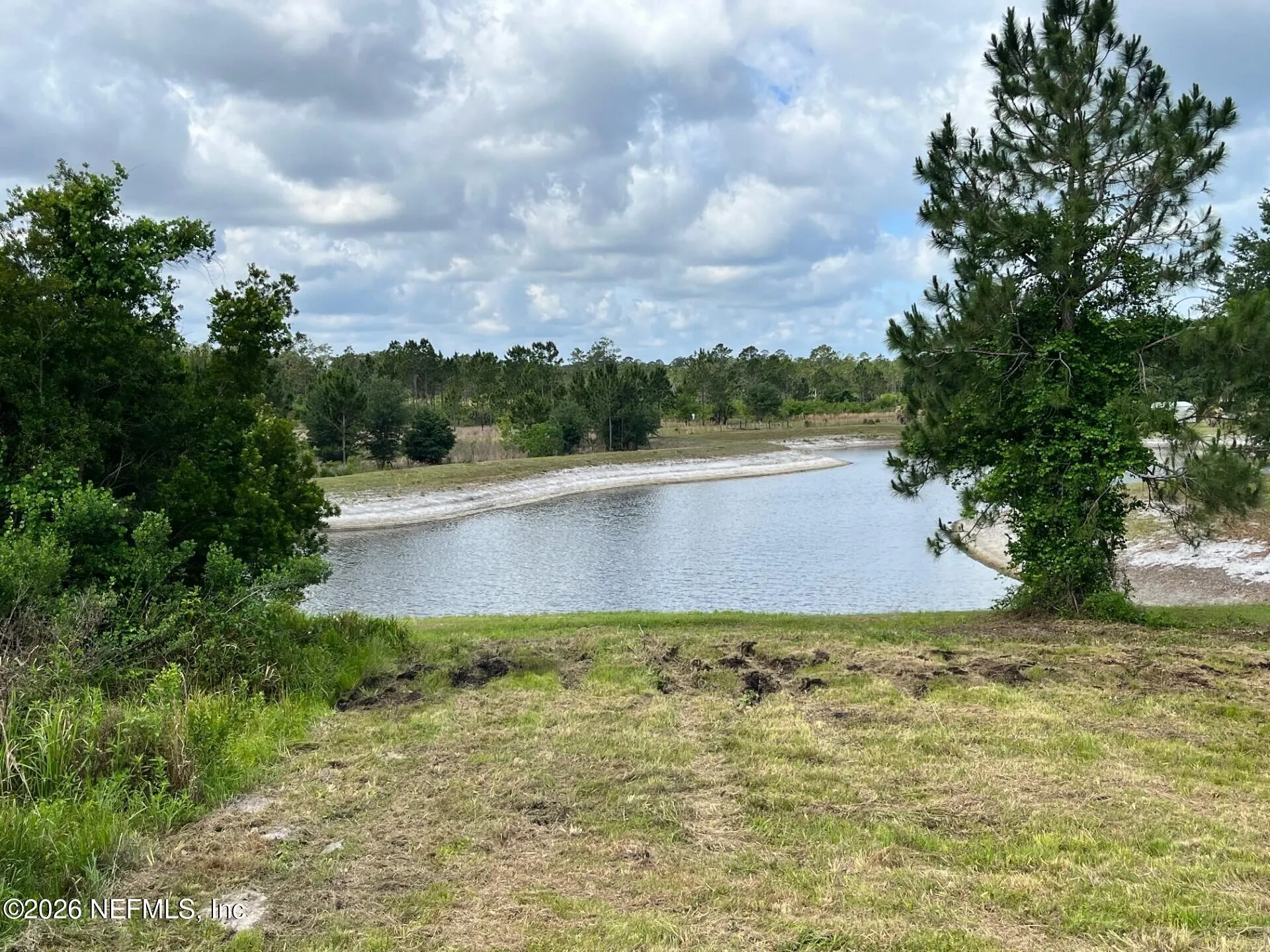 203 Village Drive Welaka FL 32193