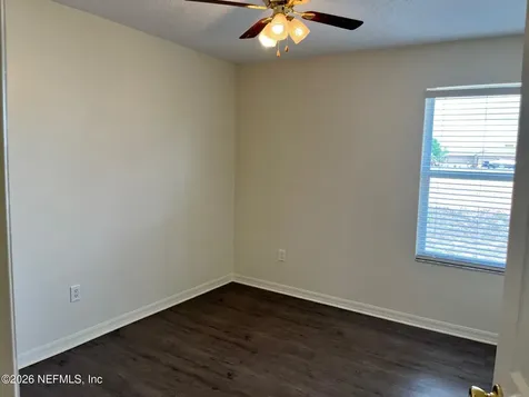 203 Village Drive Welaka FL 32193