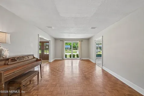 2254 Smullian Trail N Jacksonville FL 32217