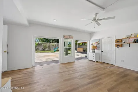 2254 Smullian Trail N Jacksonville FL 32217