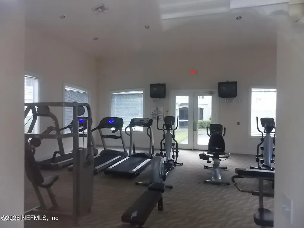 8290 Gate Parkway W Jacksonville FL 32216