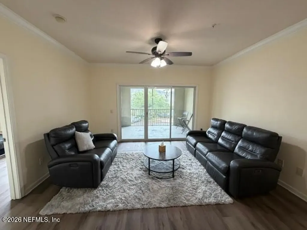 8290 Gate Parkway W Jacksonville FL 32216