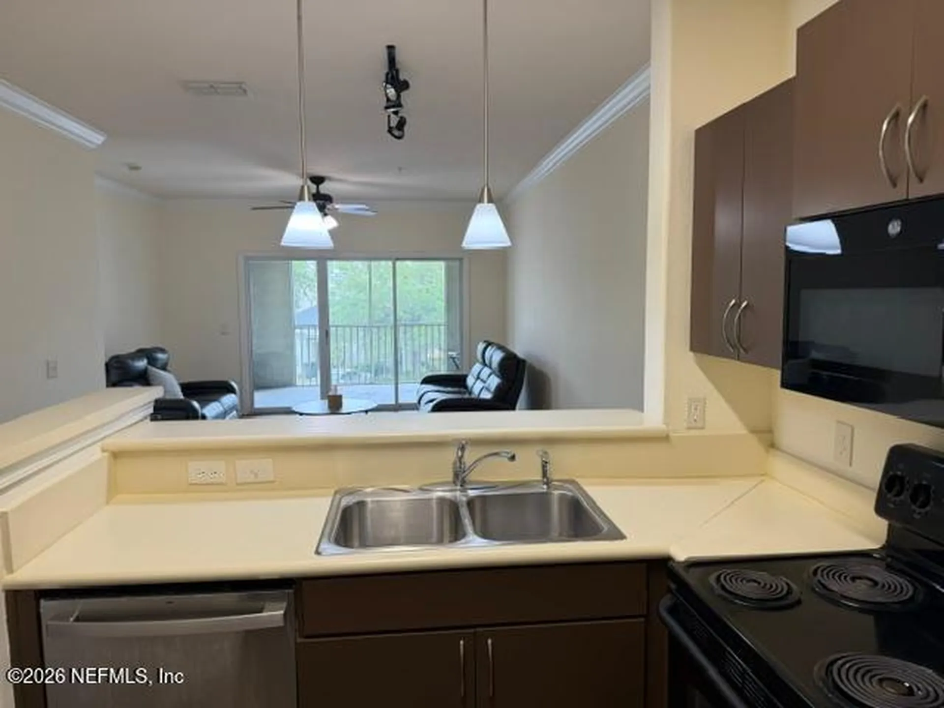8290 Gate Parkway W Jacksonville FL 32216