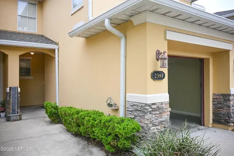 2391 White Sands Drive Jacksonville FL 32216