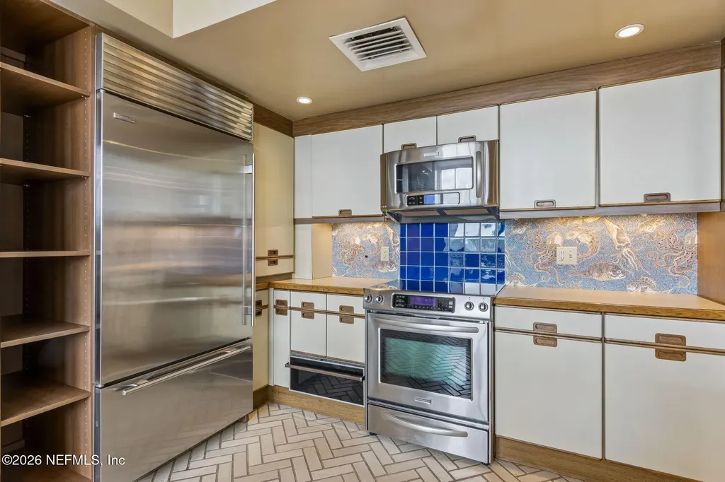 2970 Street Johns Avenue Jacksonville FL 32205