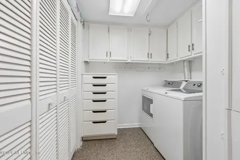 2970 Street Johns Avenue Jacksonville FL 32205