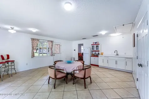 1414 Big Tree Road Neptune Beach FL 32266